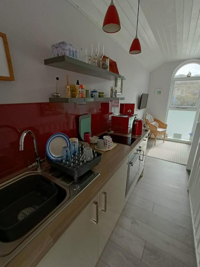 Beautiful 1-Bed Riversi Cottage Located In Malpas Truro Exterior foto